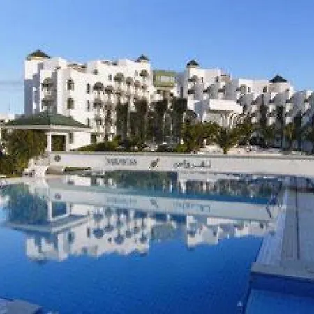 Novostar Nahrawess Thalasso Resort And Aquapark-3